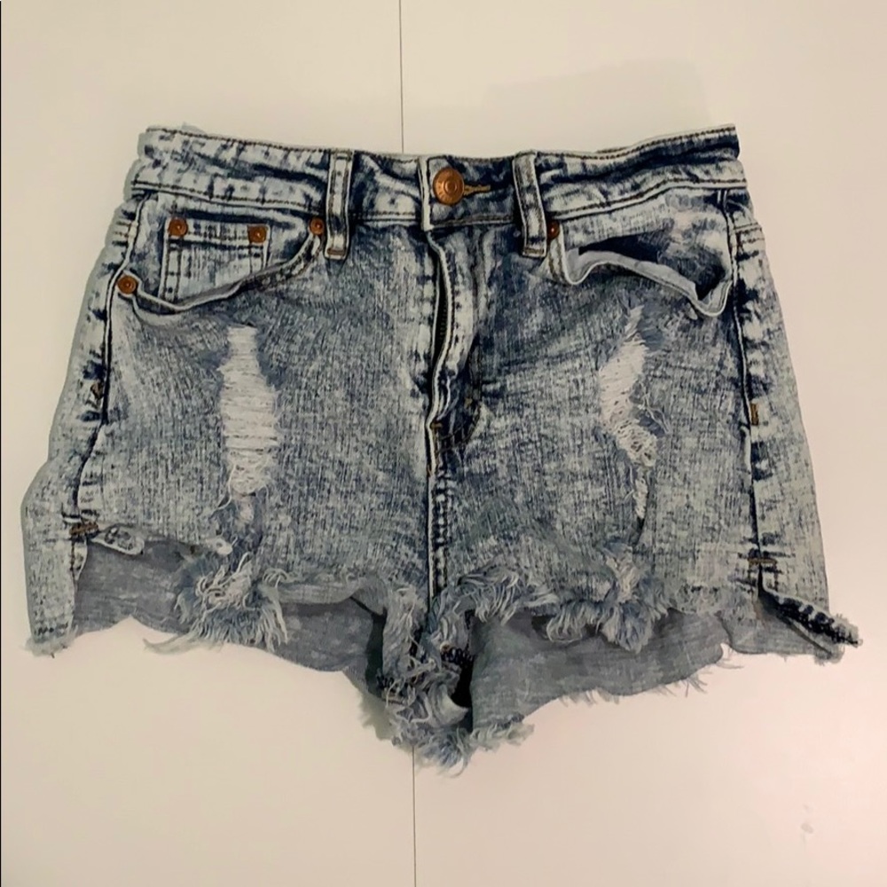 Almost Famous Super High Rise Shorts